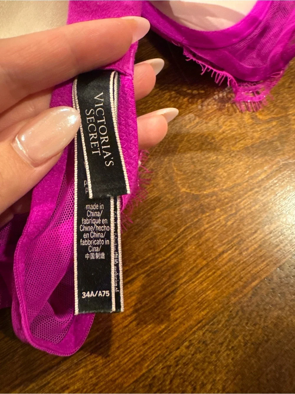 Victoria's Secret Fuchsia Pink Lace Push-Up Bra